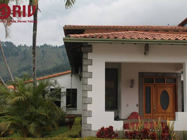 #33 - Casa para Venta en Mérida - L - 1