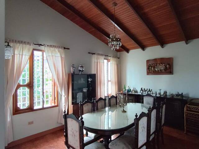 #35 - Casa para Venta en Mérida - L - 2