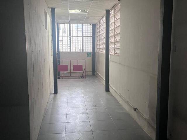 #42 - Oficina para Venta en Mérida - L - 2